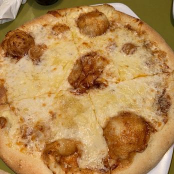Flippers Pizza - Quattro Formaggio - Pizza Near Me - Kissimmee, Florida Flippers Pizza - Quattro Formaggio - Pizza Near Me - Kissimmee, Florida