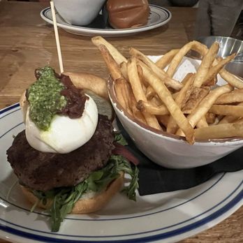 Zeke's Restaurant - Wagyu Burger - Salad Near Me - Orange Beach, Alabama Zeke's Restaurant - Wagyu Burger - Salad Near Me - Orange Beach, Alabama