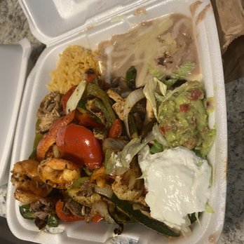 Mamas & Beer - Extra guack and sour   cream fo free! - Mexican Near Me - Asheville, North Carolina