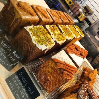 ケルティック・カフェ ケルティック・カフェ CELTIC CROSSING TAVERN, Kings Park