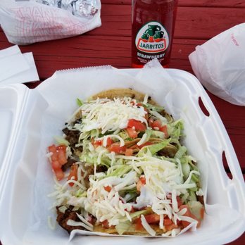 Tacos El Cuñado Bridge St - Two American style tacos. One steak and one pork - Mexican Near Me - Grand Rapids, Michigan Tacos El Cuñado Bridge St - Two American style tacos. One steak and one pork - Mexican Near Me - Grand Rapids, Michigan