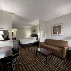 Best Western of Clewiston - King Guest Room