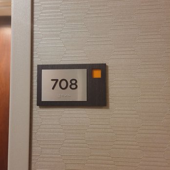 Courtyard by Marriott Memphis Downtown - Hotels Near Me - Memphis, Tennessee