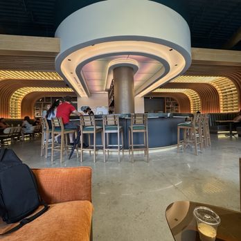 Luminescent - Bar seating - Coffee & Tea Near Me - Orlando, Florida Luminescent - Bar seating - Coffee & Tea Near Me - Orlando, Florida