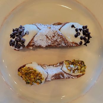 tony cannoli - Large cannolo and small cannolo - Desserts Near Me tony cannoli - Large cannolo and small cannolo - Desserts Near Me