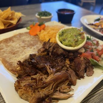 Ta Con Todo - Carnirtas Plate - Mexican Near Me - Livermore, California