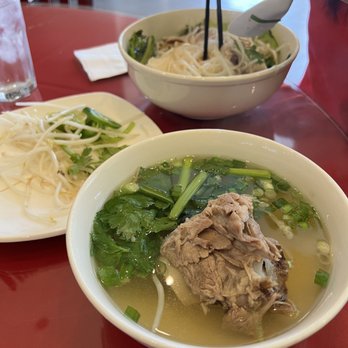 Rong Bien Restaurant - Hi tieu Hu Tieu Mi Dac Biet - Vietnamese Near Me - San Jose, California