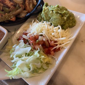 Rojo Mexican Grill - Sided with Fajitas - Mexican Near Me - Maple Grove, Minnesota