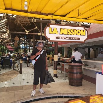 La Mission - Travelers avoid this place at all cost. - Seafood Near Me - Cozumel, ROO