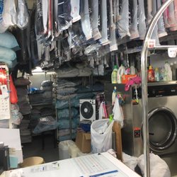 陽光洗衣 - Inside the store