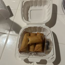 Egg Rolls (4pcs, Deep-fried)