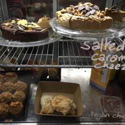Juanita's Kitchen - Cake showcase