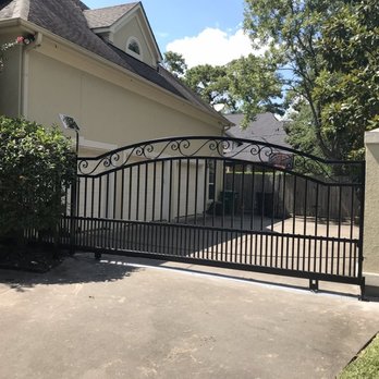 Advanced Fences - Fences & Gates Near Me - Houston, Texas