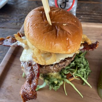 Finney's Crafthouse - Redlands - a5 burger - New American Near Me - Redlands, California