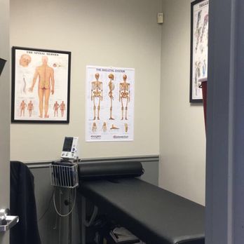 LifeWorks Integrative Health - Nurse practitioner's room - Chiropractors Near Me - Shawnee, Kansas
