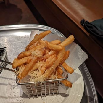 Lambertville Station Wine Cellar - Truffle fries - Wine Bars Near Me - Lambertville, New Jersey Lambertville Station Wine Cellar - Truffle fries - Wine Bars Near Me - Lambertville, New Jersey
