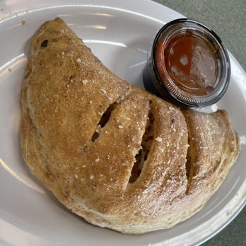 Lansky's - Calzone - Pizza Near Me - Omaha, Nebraska