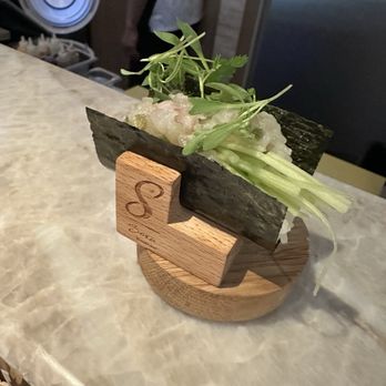 Sora - Red snapper, cilantro, yuzu & truffle salt - Sushi Bars Near Me - Los Angeles, California Sora - Red snapper, cilantro, yuzu & truffle salt - Sushi Bars Near Me - Los Angeles, California