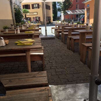 Hans Im Glück - Sitzplätze vor dem Lokal - Burgers Near Me - Rosenheim, BY Hans Im Glück - Sitzplätze vor dem Lokal - Burgers Near Me - Rosenheim, BY