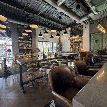 Hand Cut Chophouse - Inside - Burgers Near Me - Scottsdale, Arizona Hand Cut Chophouse - Inside - Burgers Near Me - Scottsdale, Arizona