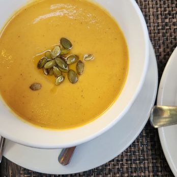 Running Goose - Soup of the day (gazpacho) - Gastropubs Near Me - Los Angeles, California