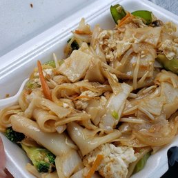 Eating in the car since dining area is closed for now...Vegetable Chow Fun. Eating in the car since dining area is closed for now...Vegetable Chow Fun.