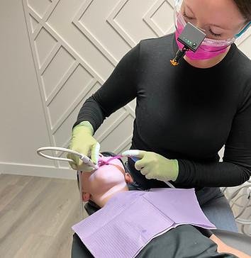 Nuvo Smiles Logo