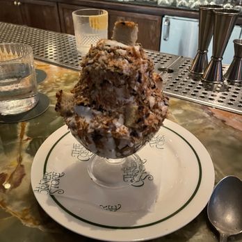 The Corner Store - Samoa sundae - Seafood Near Me - New York, New York