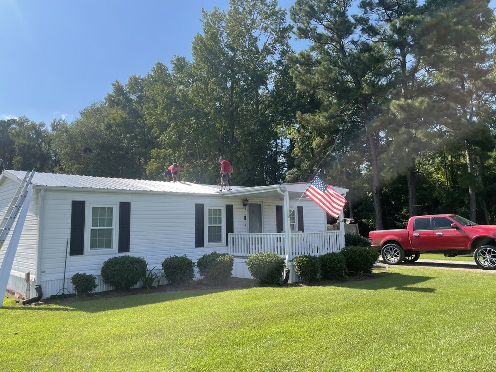 Slide of Luis & Son Roofing