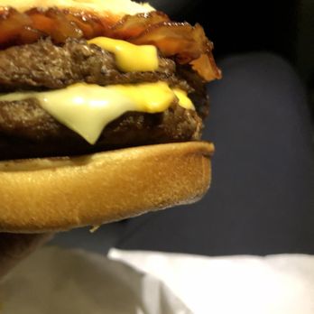 Jack in the Box - A burger to match the advertisements. - Fast Food Near Me - Maricopa, Arizona