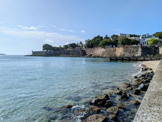 Puerta de San Juan by null