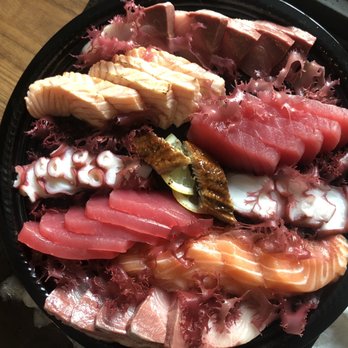 Seattle Fish Guys - Seared Salmon, Salmon, Tuna, tako, unagi, and yellowtail. - Seafood Markets Near Me - Seattle, Washington