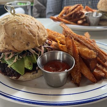 Basic Kitchen - Veggie burger with sweet potato fries - New American Near Me - Charleston, South Carolina Basic Kitchen - Veggie burger with sweet potato fries - New American Near Me - Charleston, South Carolina