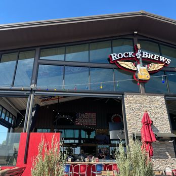 Rock & Brews - Grapevine - Burgers Near Me - Grapevine, Texas Rock & Brews - Grapevine - Burgers Near Me - Grapevine, Texas