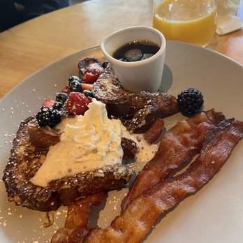 Mad & Vin - Soggy French Toast - New American Near Me - Solvang, California