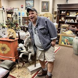 Paris Market Antique Mall - Beautiful finds