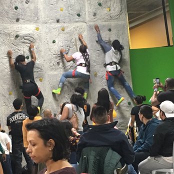 Rockin Jump Ridge Hill - Trampoline Parks Near Me - Yonkers, New York Rockin Jump Ridge Hill - Trampoline Parks Near Me - Yonkers, New York