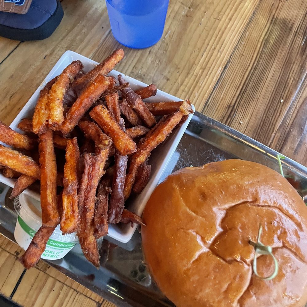 Uneeda Burger - Lamb Burger - Burgers Near Me - Seattle, Washington Uneeda Burger - Lamb Burger - Burgers Near Me - Seattle, Washington