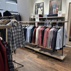 UNTUCKit