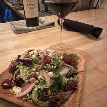 Ripple Wine Bar - Covington - Wine Bars Near Me - Covington, Kentucky