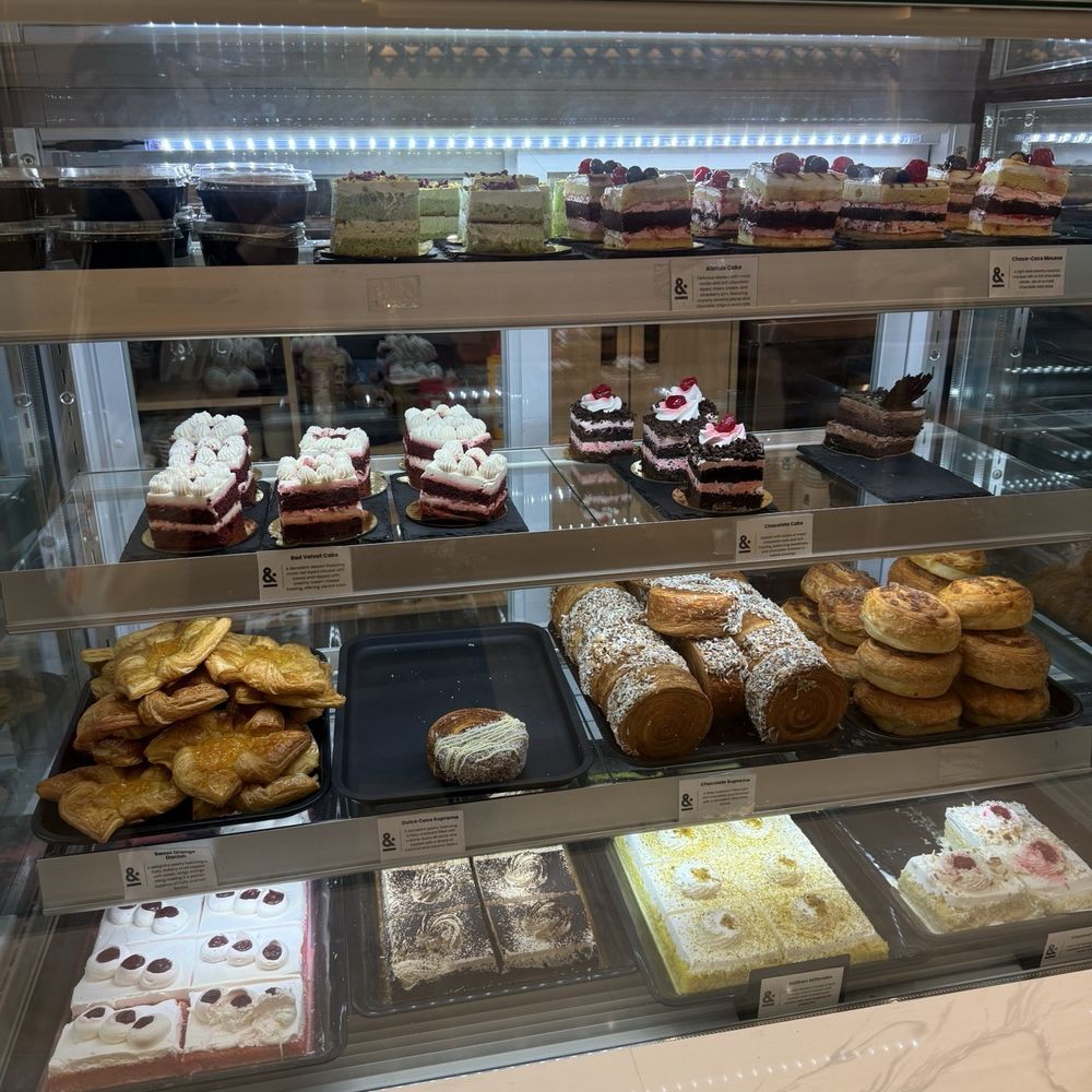 Moka & Co - Coffee & Tea Near Me - Manhattan, New York Moka & Co - Coffee & Tea Near Me - Manhattan, New York