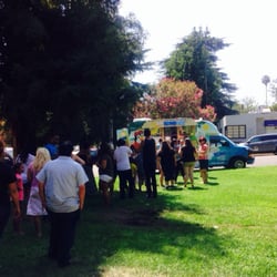 Kona Ice of Redlands - The lines speak for themselves! .... (And move quickly too)