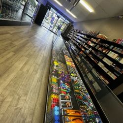 High Life Tobacco & Vape