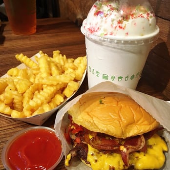 Shake Shack River North - SmokeShack burger, crinkle-cut fries, and Christmas Cookie shake. Yummm - Burgers Near Me - Chicago, Illinois Shake Shack River North - SmokeShack burger, crinkle-cut fries, and Christmas Cookie shake. Yummm - Burgers Near Me - Chicago, Illinois