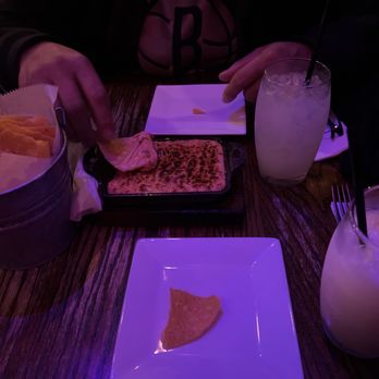 El Camion - Mexican Near Me - New York, New York El Camion - Mexican Near Me - New York, New York