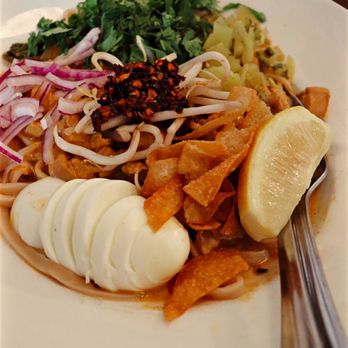 B Star - Kau Soi - Burmese Near Me - San Francisco, California B Star - Kau Soi - Burmese Near Me - San Francisco, California