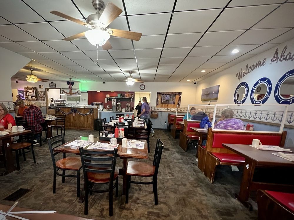 Brenda's Harbor Cafe