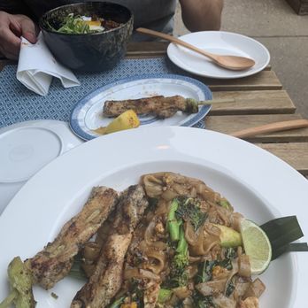 Shinsen Evanston - Sushi Bars Near Me - Evanston, Illinois