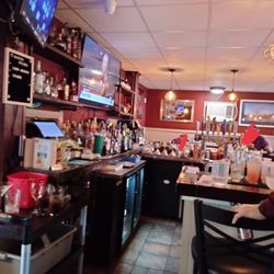 Sherri's Come Along Inn - Bar