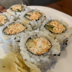 California Roll (6pc)